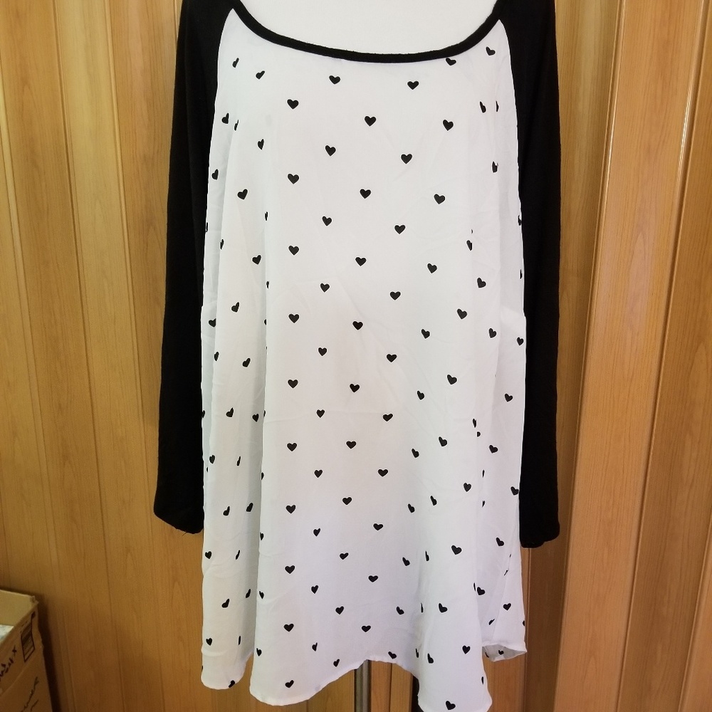 NWOT Torrid blouse